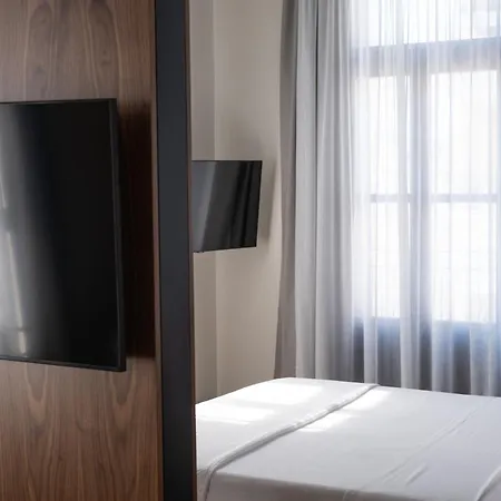 Bouquet Luxury Apartment *