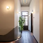 Bouquet Luxury Walk To & Chania Old Town Apartment
