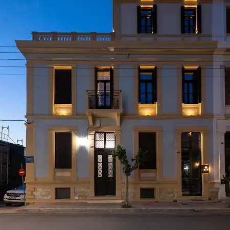 Bouquet Luxury Apartament *