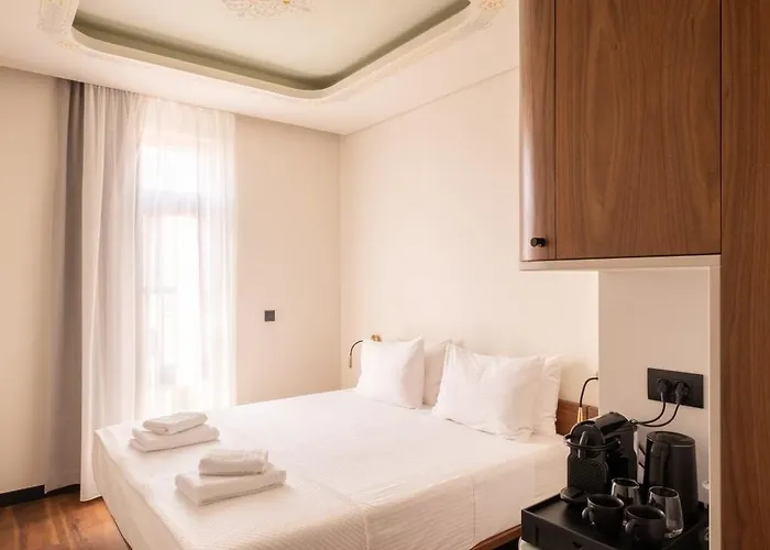 Bouquet Luxury Apartment *